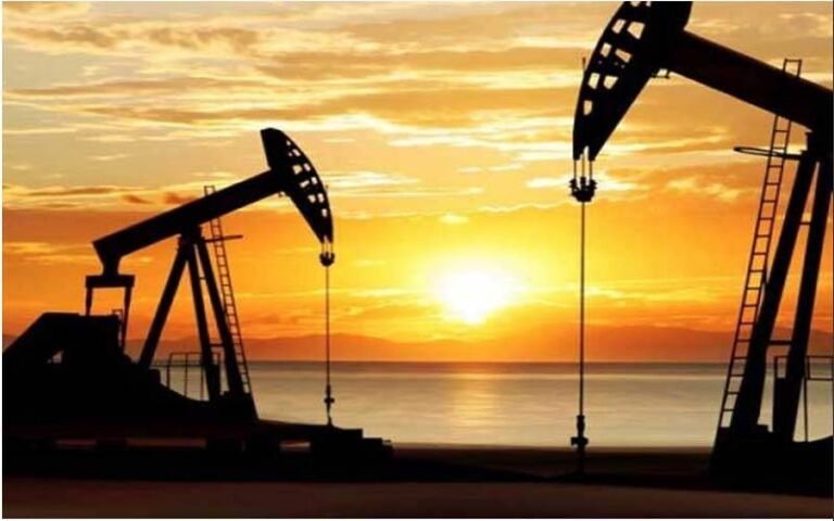 Global Crude Oil Prices Surge 5% in International Markets