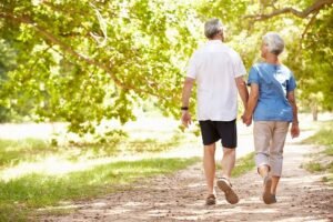 Why Do Men and Women Age Differently? New Study Reveals Key Findings